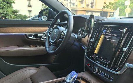 Volvo S90 II рестайлинг, 2021 год, 2 560 555 рублей, 6 фотография