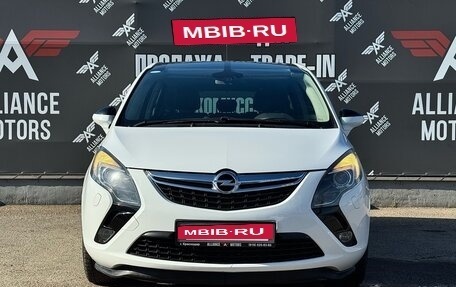 Opel Zafira C рестайлинг, 2013 год, 1 170 000 рублей, 2 фотография