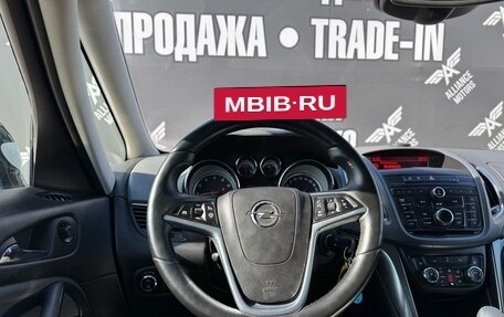 Opel Zafira C рестайлинг, 2013 год, 1 170 000 рублей, 16 фотография