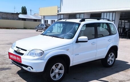 Chevrolet Niva I рестайлинг, 2013 год, 600 000 рублей, 5 фотография