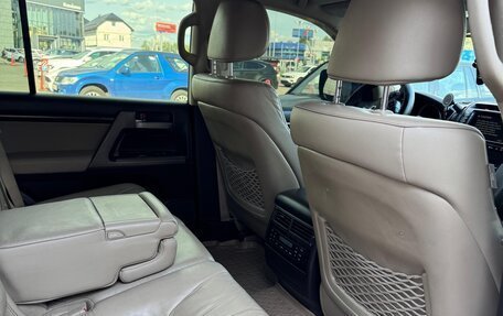 Toyota Land Cruiser 200, 2008 год, 2 800 000 рублей, 13 фотография