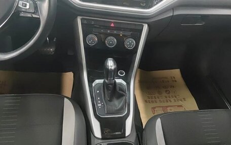 Volkswagen T-Roc I, 2021 год, 1 450 000 рублей, 7 фотография