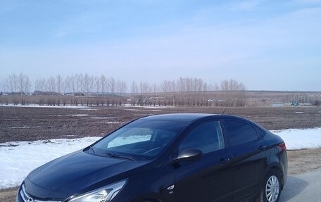 Hyundai Solaris II рестайлинг, 2016 год, 950 000 рублей, 2 фотография