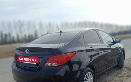Hyundai Solaris II рестайлинг, 2016 год, 950 000 рублей, 7 фотография