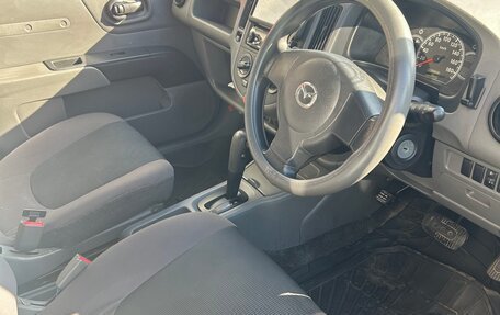 Mazda Familia Y12, 2010 год, 700 000 рублей, 4 фотография