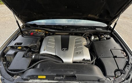 Lexus LS III, 2002 год, 880 000 рублей, 7 фотография