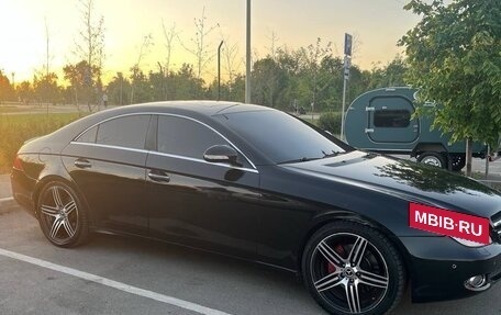 Mercedes-Benz CLS, 2004 год, 1 200 000 рублей, 2 фотография