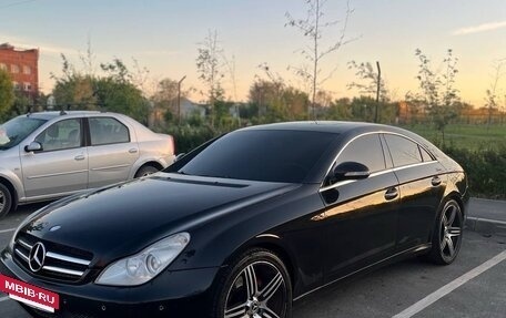 Mercedes-Benz CLS, 2004 год, 1 200 000 рублей, 3 фотография