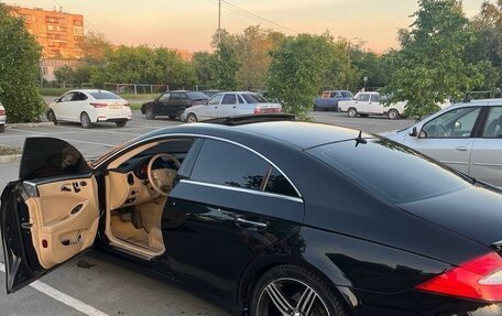 Mercedes-Benz CLS, 2004 год, 1 200 000 рублей, 17 фотография
