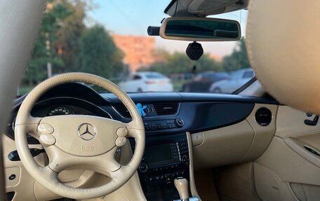 Mercedes-Benz CLS, 2004 год, 1 200 000 рублей, 13 фотография