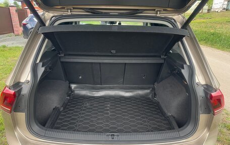 Volkswagen Tiguan II, 2019 год, 3 250 000 рублей, 8 фотография