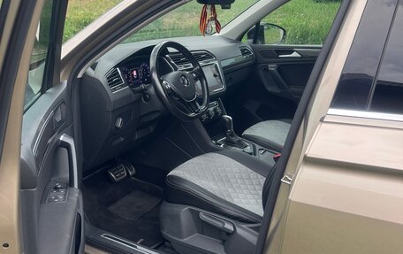 Volkswagen Tiguan II, 2019 год, 3 250 000 рублей, 5 фотография