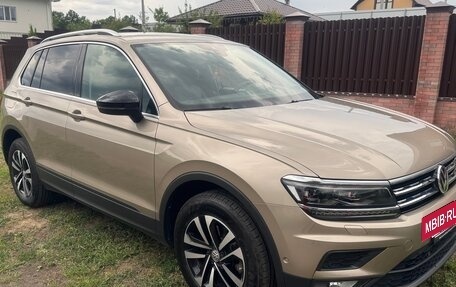 Volkswagen Tiguan II, 2019 год, 3 250 000 рублей, 3 фотография