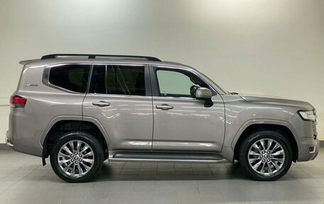 Toyota Land Cruiser, 2021 год, 9 597 000 рублей, 6 фотография