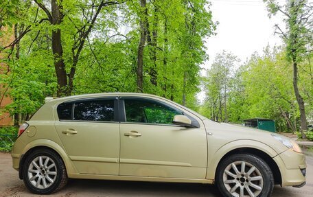 Opel Astra H, 2004 год, 350 000 рублей, 3 фотография