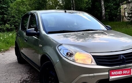 Renault Sandero I, 2011 год, 465 000 рублей, 2 фотография