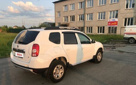 Renault Duster I рестайлинг, 2015 год, 820 000 рублей, 2 фотография