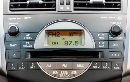 Toyota RAV4, 2006 год, 1 098 000 рублей, 21 фотография