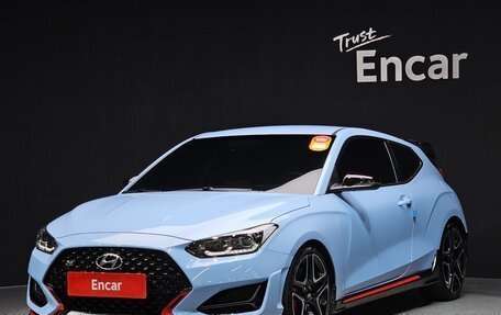Hyundai Veloster II, 2022 год, 1 949 000 рублей, 1 фотография