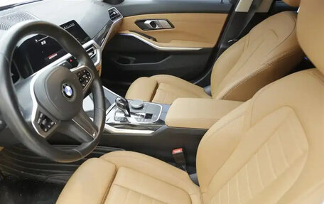 BMW 3 серия, 2021 год, 3 000 000 рублей, 8 фотография