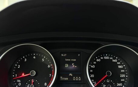 Volkswagen Tiguan II, 2021 год, 2 249 000 рублей, 13 фотография