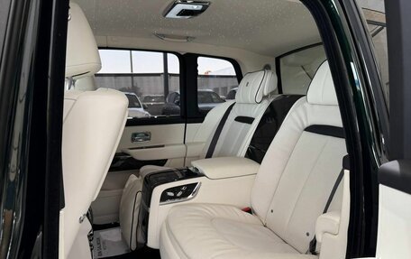 Rolls-Royce Cullinan, 2025 год, 89 000 000 рублей, 8 фотография