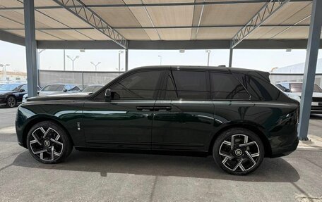 Rolls-Royce Cullinan, 2025 год, 89 000 000 рублей, 7 фотография