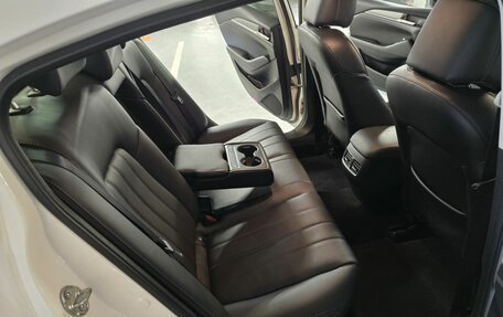 Mazda 6, 2019 год, 2 400 000 рублей, 23 фотография