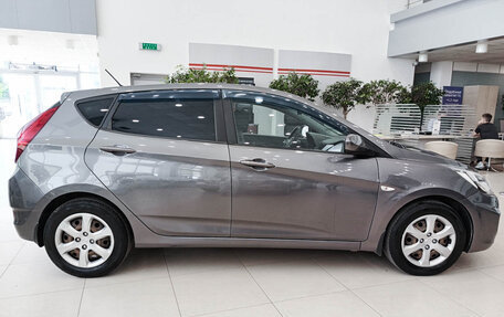 Hyundai Solaris II рестайлинг, 2012 год, 821 000 рублей, 4 фотография