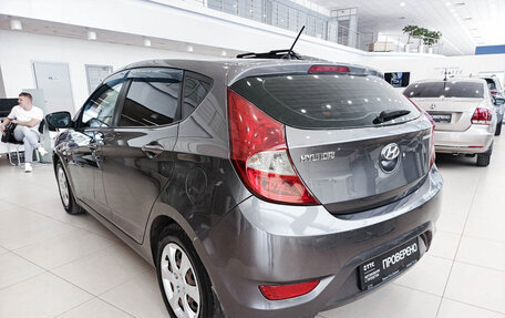 Hyundai Solaris II рестайлинг, 2012 год, 821 000 рублей, 7 фотография