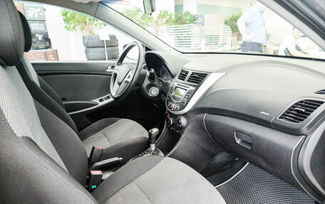 Hyundai Solaris II рестайлинг, 2012 год, 821 000 рублей, 11 фотография