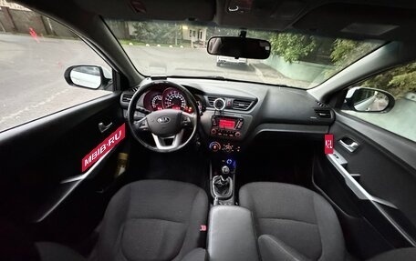 KIA Rio III рестайлинг, 2014 год, 940 000 рублей, 13 фотография