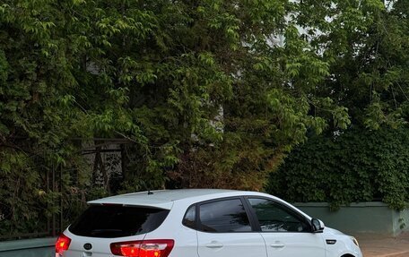 KIA Rio III рестайлинг, 2014 год, 940 000 рублей, 22 фотография