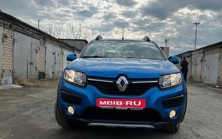 Renault Sandero II рестайлинг, 2017 год, 1 095 000 рублей, 2 фотография