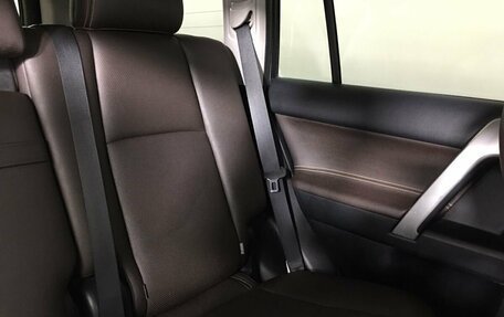 Toyota Land Cruiser Prado 150 рестайлинг 2, 2018 год, 4 530 000 рублей, 25 фотография