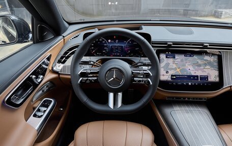 Mercedes-Benz E-Класс, 2025 год, 10 900 000 рублей, 15 фотография