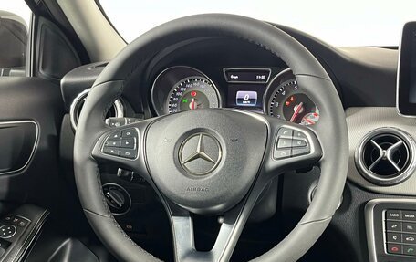 Mercedes-Benz GLA, 2016 год, 1 899 000 рублей, 16 фотография