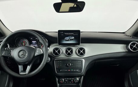 Mercedes-Benz GLA, 2016 год, 1 899 000 рублей, 15 фотография