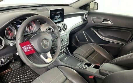 Mercedes-Benz GLA, 2016 год, 1 899 000 рублей, 12 фотография