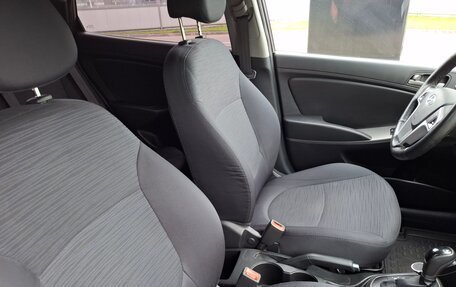 Hyundai Solaris II рестайлинг, 2016 год, 899 000 рублей, 9 фотография