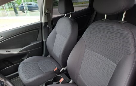 Hyundai Solaris II рестайлинг, 2016 год, 899 000 рублей, 11 фотография