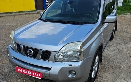 Nissan X-Trail, 2008 год, 900 000 рублей, 9 фотография
