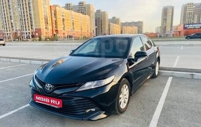 Toyota Camry, 2018 год, 2 350 000 рублей, 1 фотография