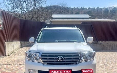 Toyota Land Cruiser 200, 2009 год, 2 950 000 рублей, 1 фотография
