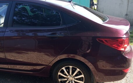 Hyundai Solaris II рестайлинг, 2011 год, 1 400 000 рублей, 14 фотография