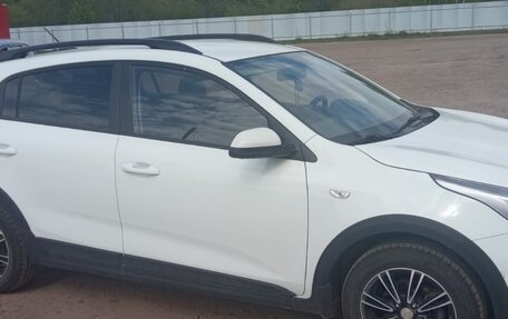 KIA Rio IV, 2018 год, 1 300 000 рублей, 2 фотография