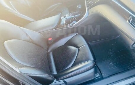 Toyota Camry, 2018 год, 2 350 000 рублей, 21 фотография