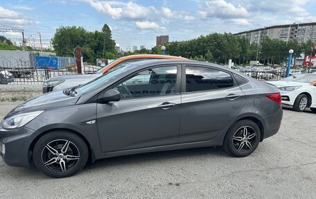 Hyundai Solaris II рестайлинг, 2014 год, 1 099 000 рублей, 3 фотография