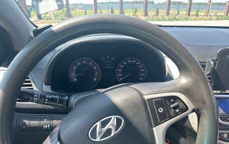 Hyundai Solaris II рестайлинг, 2014 год, 1 099 000 рублей, 10 фотография