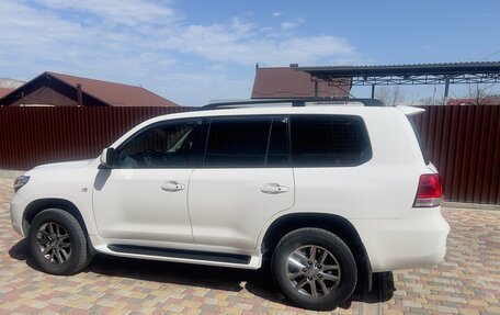 Toyota Land Cruiser 200, 2009 год, 2 950 000 рублей, 4 фотография